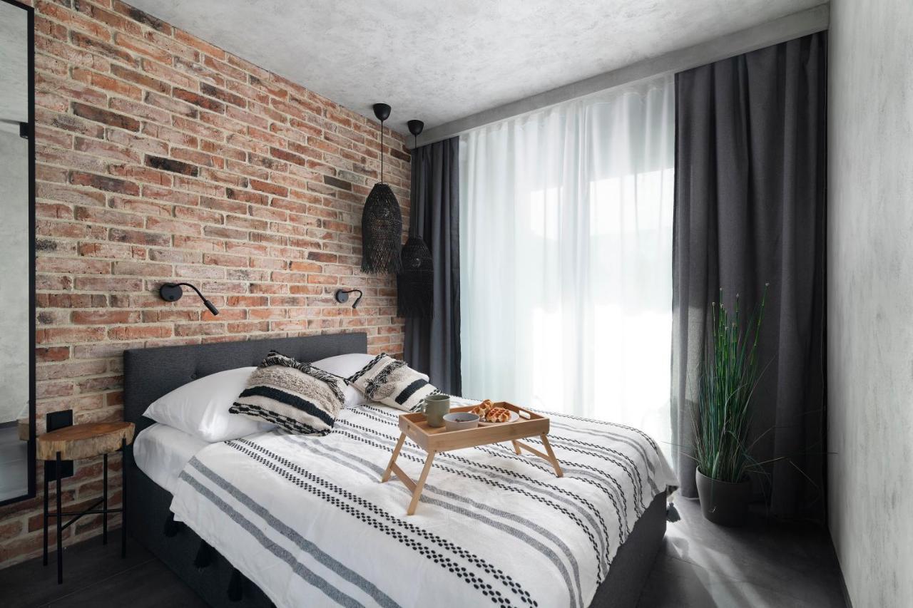 Easy Rent - Rest